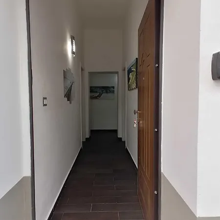 Oda ve Kahvaltı Rimalusa